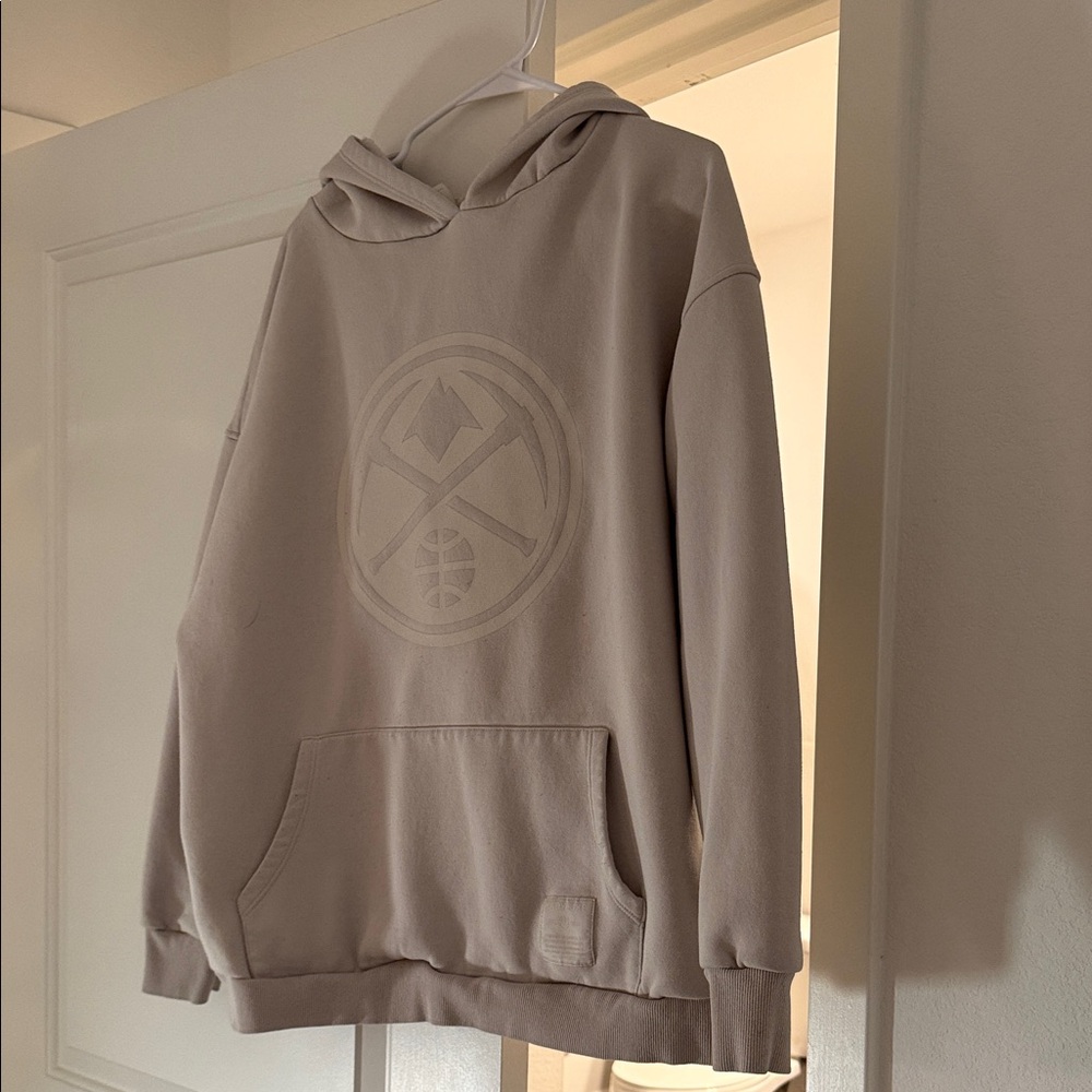 Denver Nuggets Women’s Boyfriend Beige hoodie